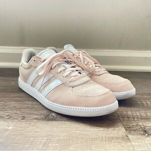 Adidas Women's Breaknet Soft Pink Sneakers